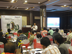 Grease_Seminar_2_251x188
